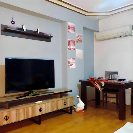 Apartment And Serene Flat With Balcony In Antalya